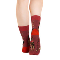 Women's Dogs Catching Frisbees Socks